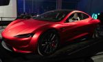 Elon Musk revela que el Tesla Roadster ya está listo: se lanzará a finales de año con cohetes en la parte trasera