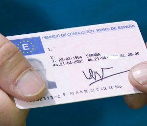 plazo renovar carnet conducir