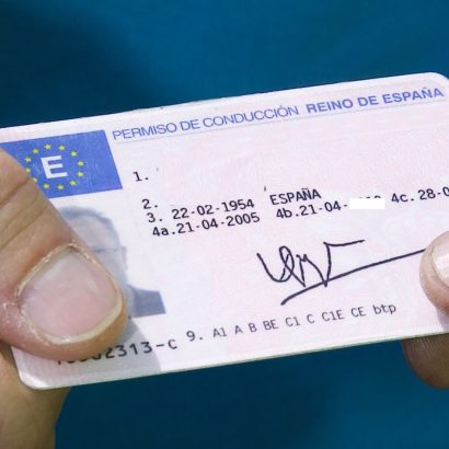 Las 35 enfermedades con las que la DGT prohibirá renovar el carnet en 2025: un bulo sin fundamento