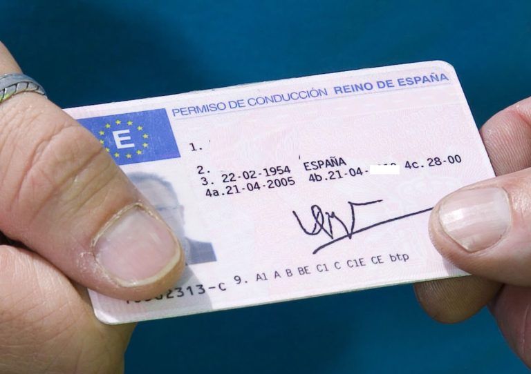 plazo renovar carnet conducir