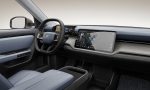 Esta es la marca que dice adiós a las pantallas digitales y a los botones físicos: así tendrás que comunicarte con sus coches