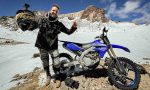 El piloto español Pol Tarrés bate dos récords mundiales al subir en moto al volcán más alto del mundo