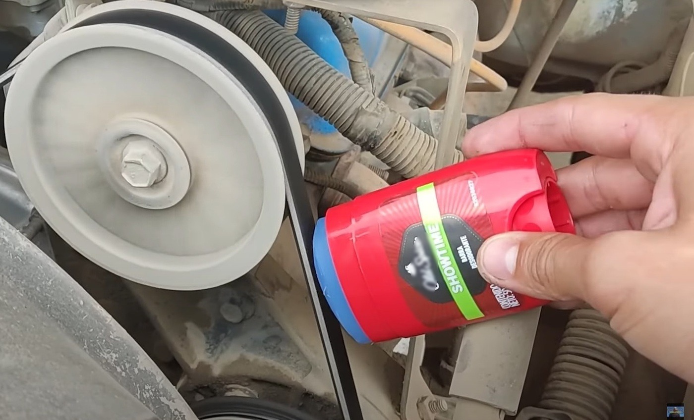 truco del desodorante ruido coche