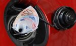 ¿Las gasolineras ‘roban’ a los conductores?: este es el truco para comprobarlo