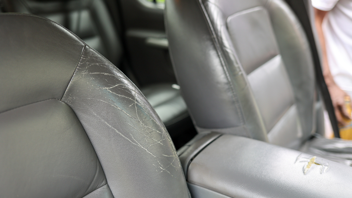 Las fundas para asientos de coche universales permiten renovar las tapicerías interiores a un precio mucho más bajo.