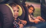 Homologaciones falsas y sin control de aduanas: el peligro de comprar en internet sillas infantiles para el coche