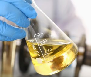 gasolina mezclada con agua