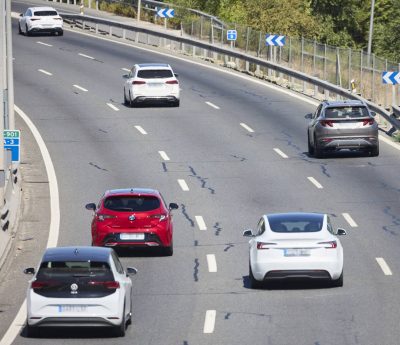 carril izquierdo autovia