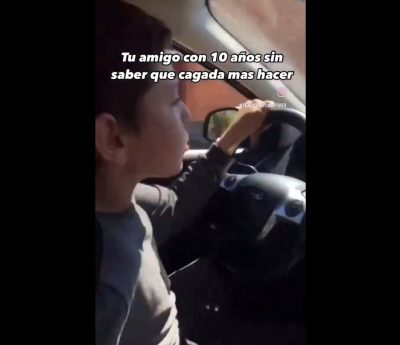 niño roba coche