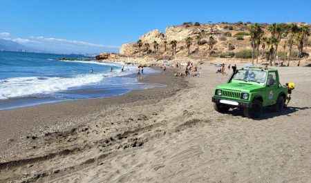 coche playa málaga