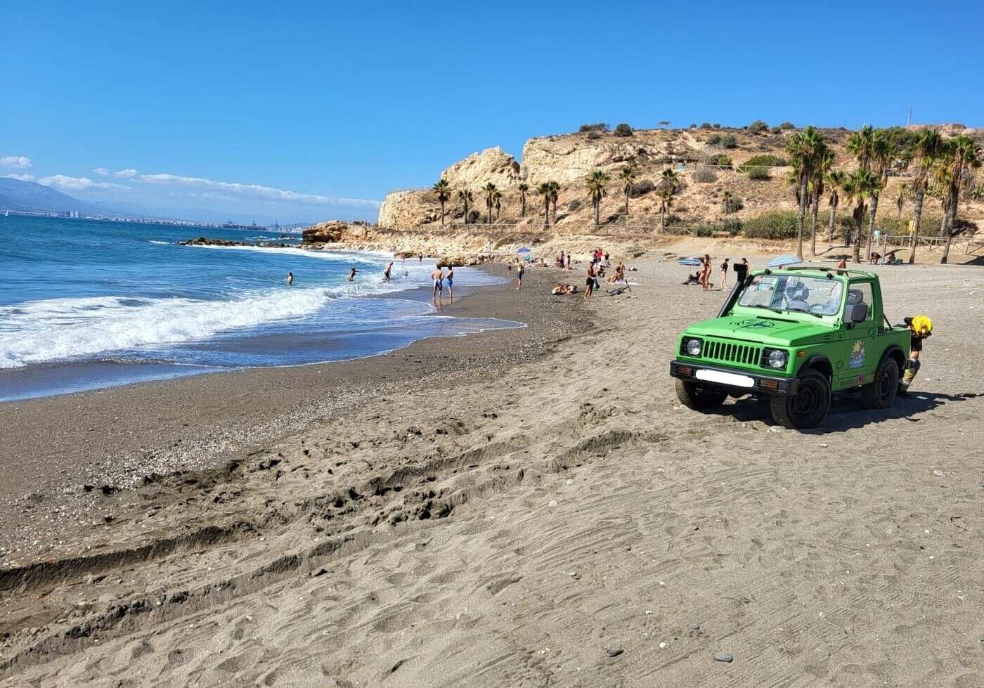 coche playa málaga