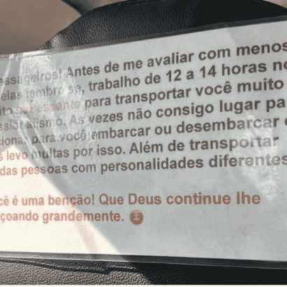 El mensaje de este conductor de VTC en el reposacabezas deja atónitos a los pasajeros