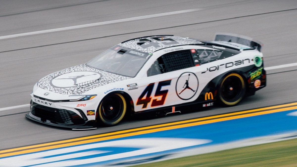 Michael Jordan denuncia a la NASCAR: este es el motivo