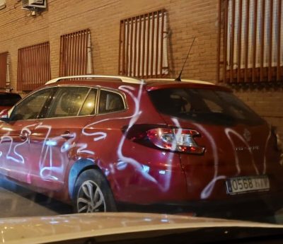 coche vandalizado Usera