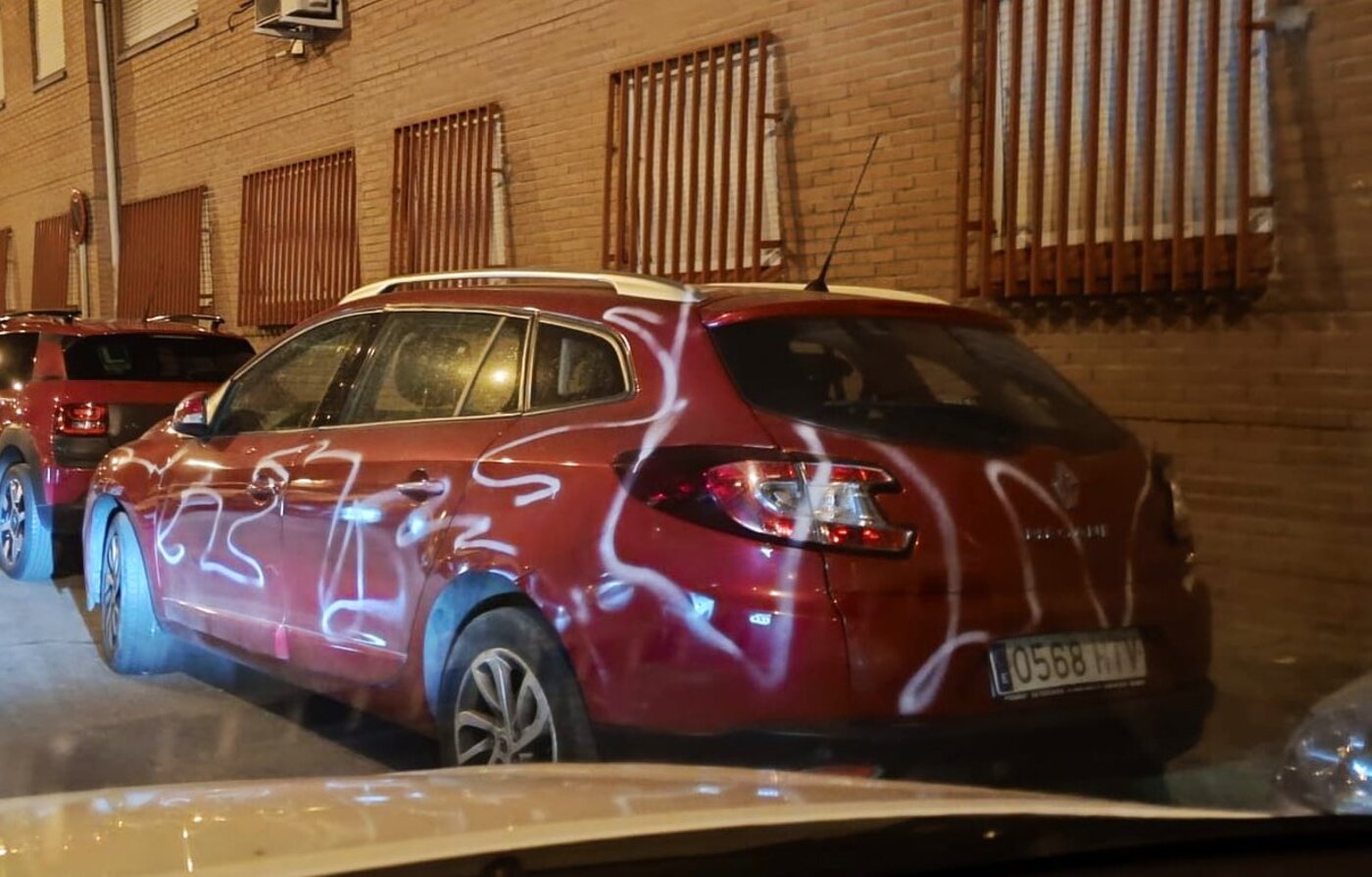 coche vandalizado Usera