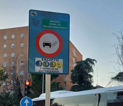 Coches sin etiqueta en Madrid: en 2025, ¿cuánto tiempo podrán circular sin recibir una multa?