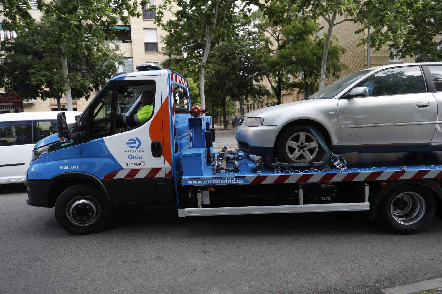 Cómo saber a donde se ha llevado el coche la grúa