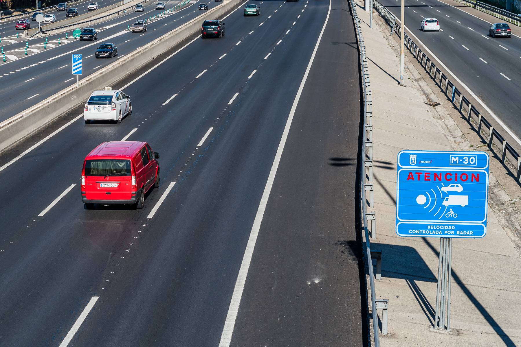 Todos los radares de la DGT en Madrid en 2025: fijos, móviles y de tramo