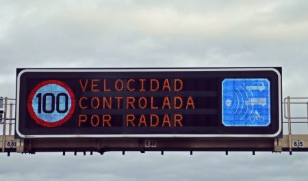 Controles de velocidad en 2025 en Burgos: radares fijos, móviles y de tramo de la DGT