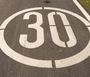 30 kilómetros por hora