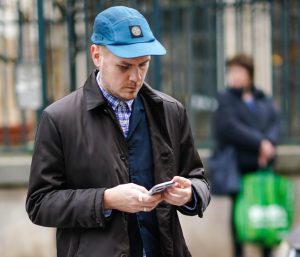 multa peaton cruzar calle movil