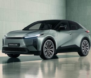 Toyota C-HR+