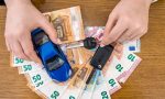 ¿Has comprado un coche y tienes que hacer la declaración de la renta 2024? Cómo desgravar el IVA y deducir el IRPF 