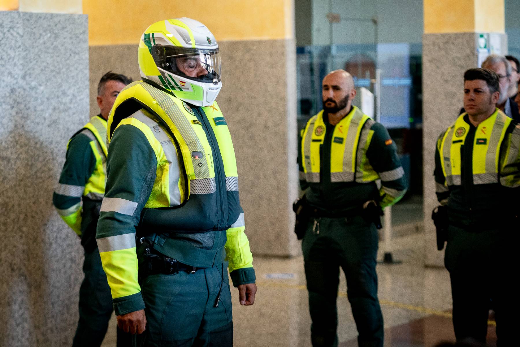 chaleco airbag guardia civil