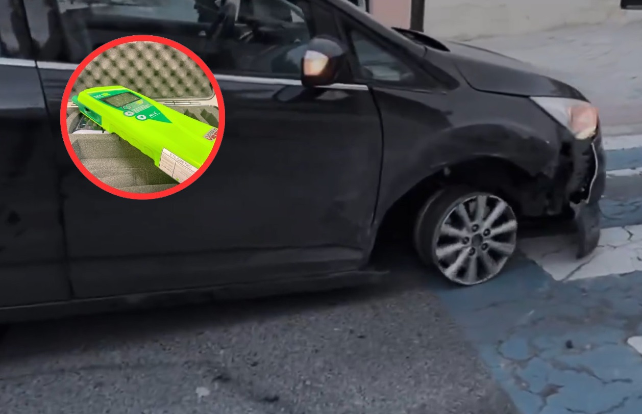 coche sin neumático Granada