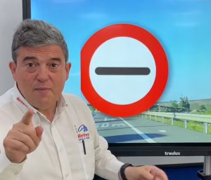 señal de trafico r200