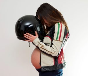 Embarazada moto