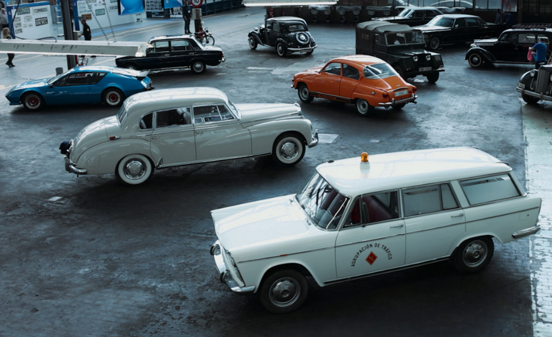 exposición parque móvil estado