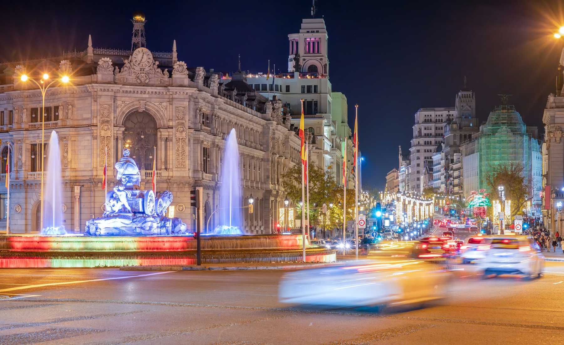 Plaza Cibeles coches