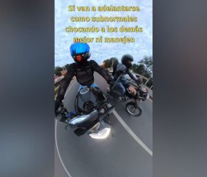 Adelantamiento motociclista
