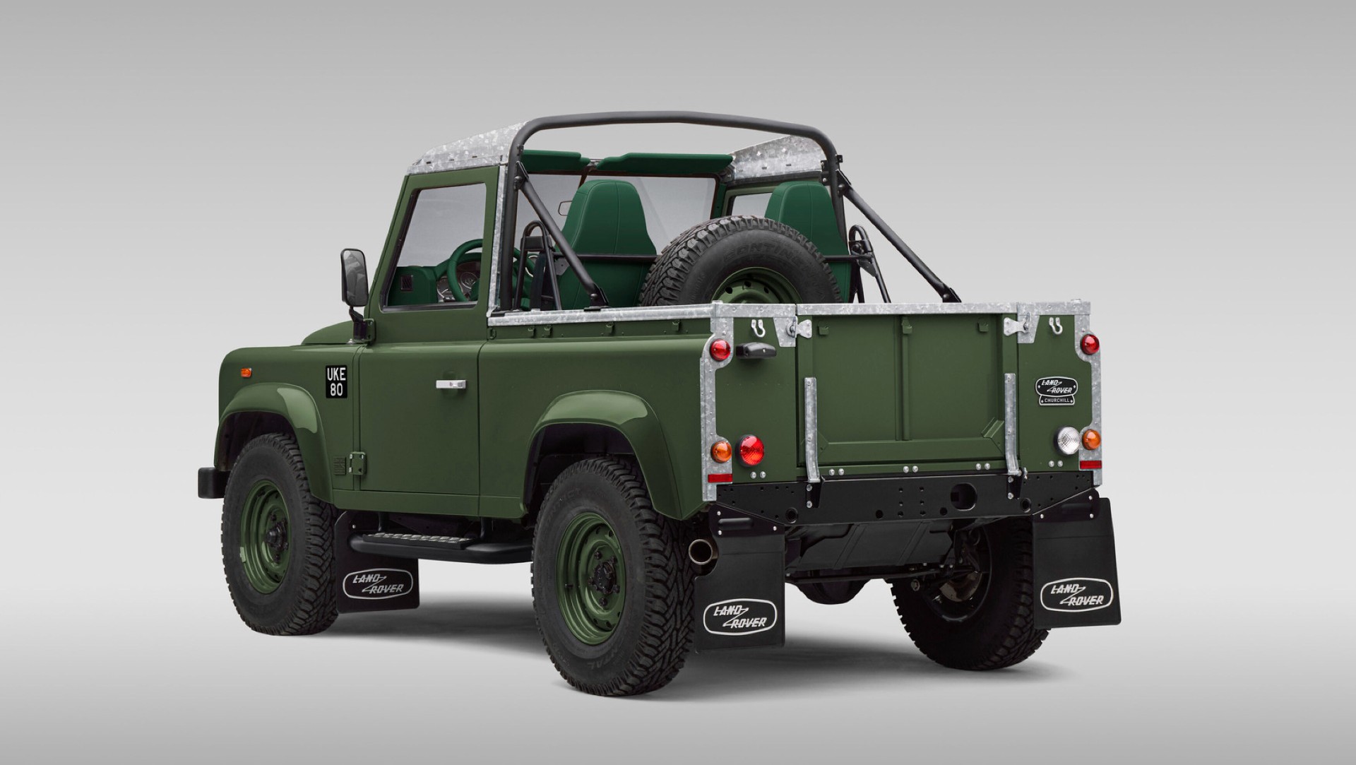 Classic Defender V8 Churchill Edition