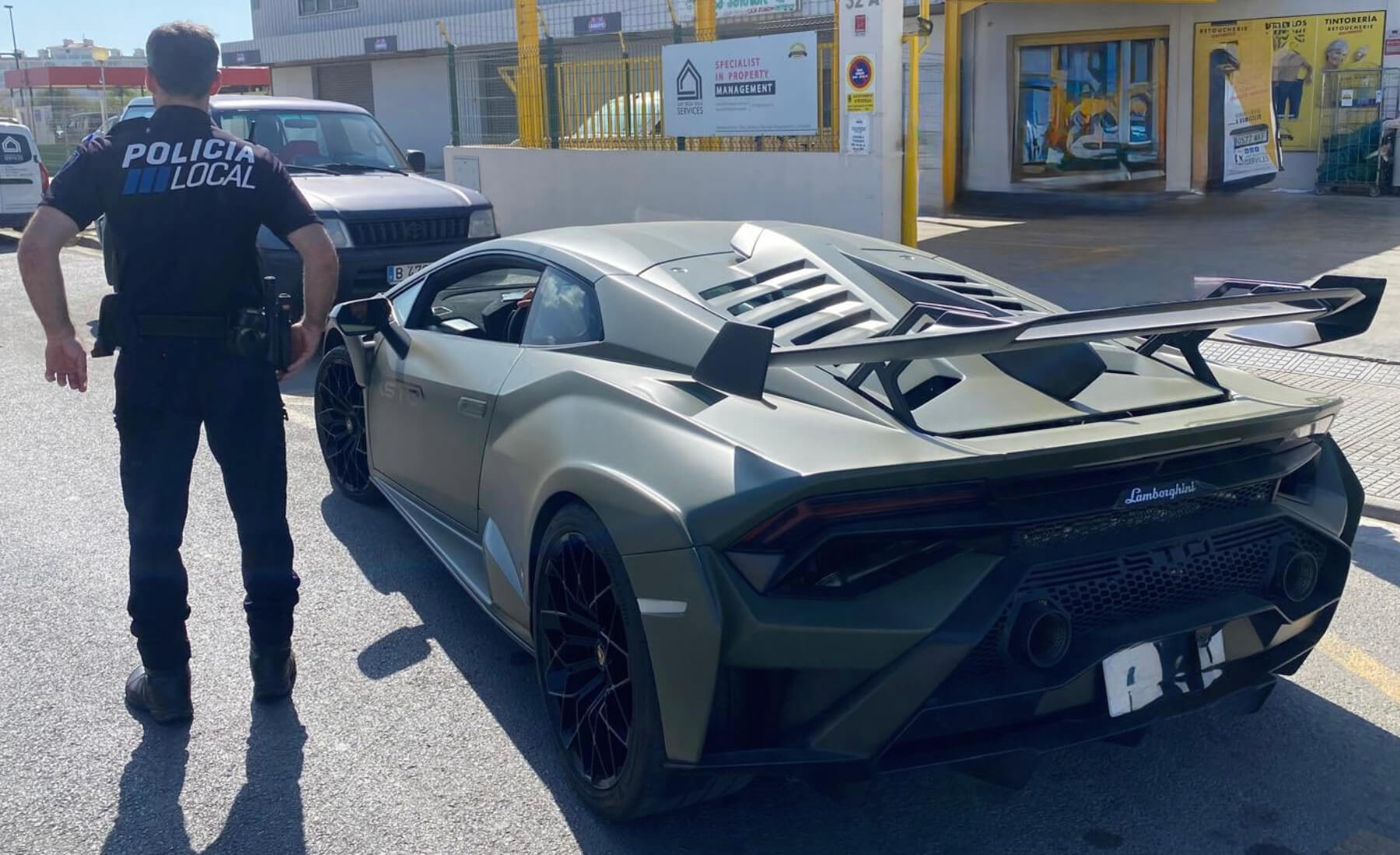 lamborghini huracan sto ibiza