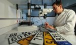 Si tu coche tiene estas dos letras en la matrícula, en España se considera sospechoso