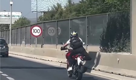 motorista maniobra radar