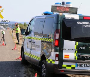 multa guardia civil motorista