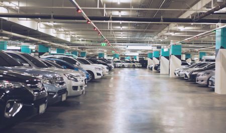 aparcamiento centro comercial