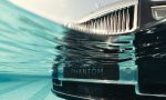 Un Rolls-Royce de más de 400.000 euros acaba en una piscina: la razón no es un accidente