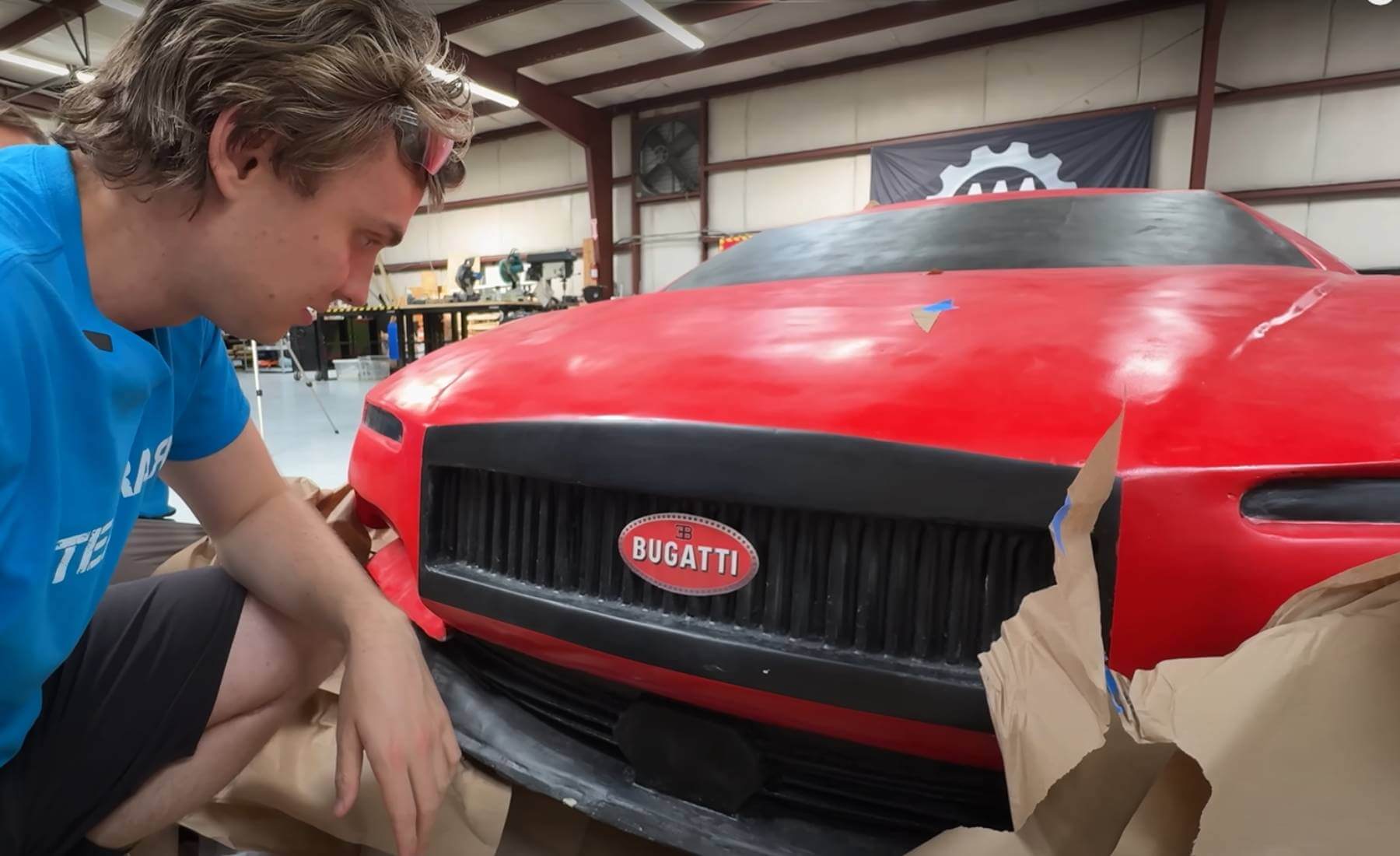 youtuber compra bugatti alibaba