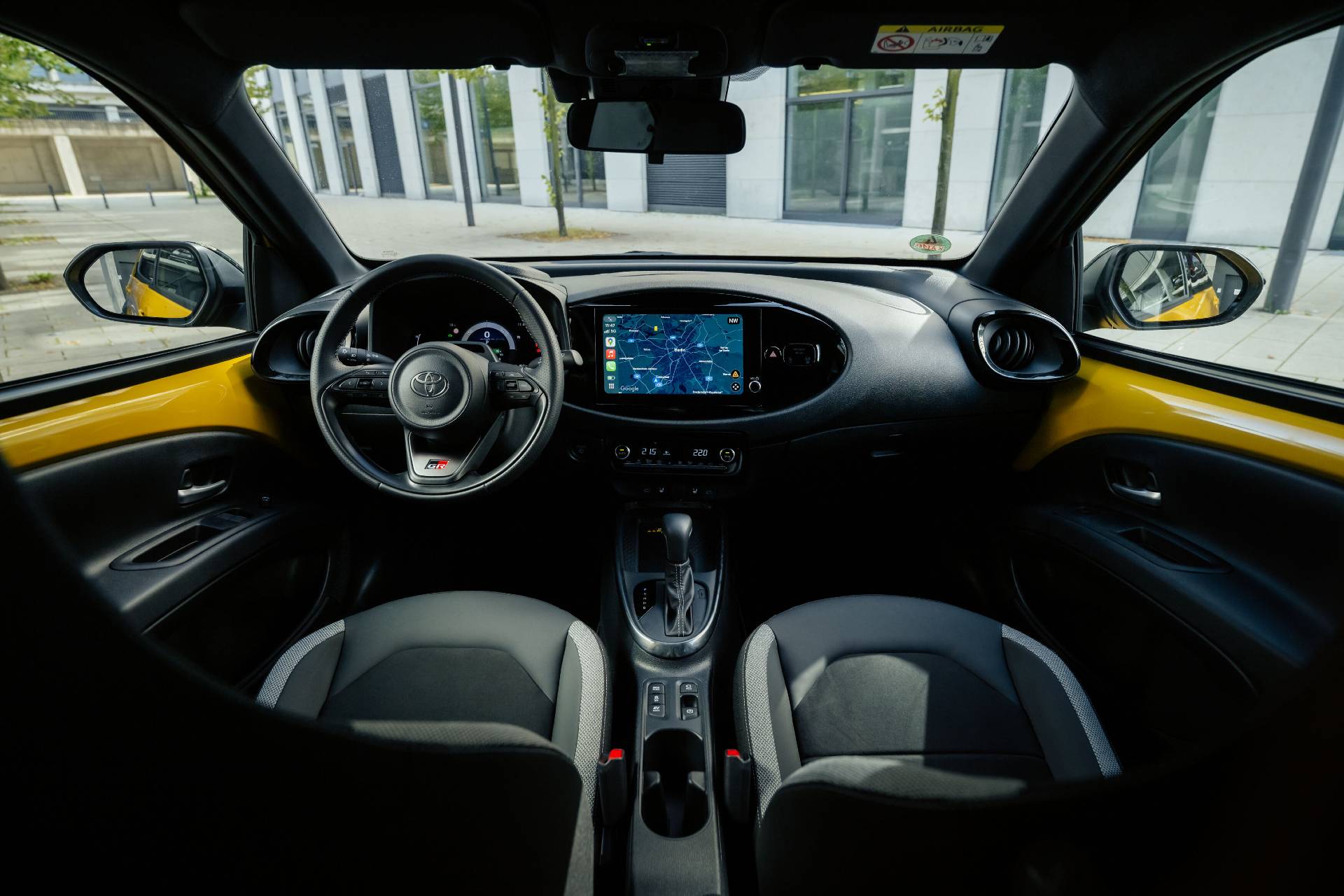 Toyota Aygo X Cross Hybrid