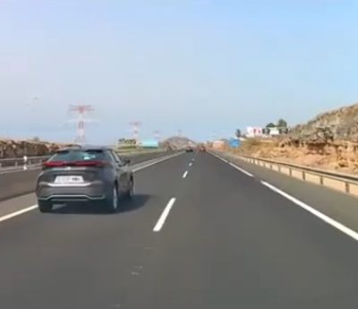 Toyota carril izquierdo