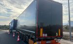 Los Mossos detienen a un camionero que circulaba en zigzag por la AP-7: multiplicaba por nueve el límite de alcoholemia