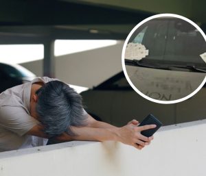 multa coche mal aparcado