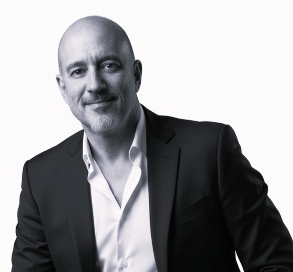 Alfredo Rueda , Autor en El Motor