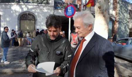 Sinewan consulado español