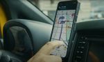 Adiós a las averías y a los accidentes por baches cuando circules con el coche o con la moto: estas son las novedades de Waze