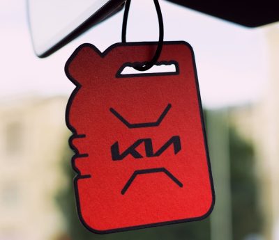 kia ambientador olor gasolina